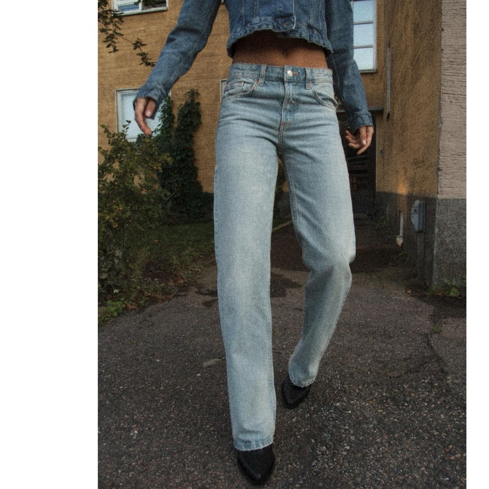 Zara TRF MID-RISE WIDE LEG JEANS